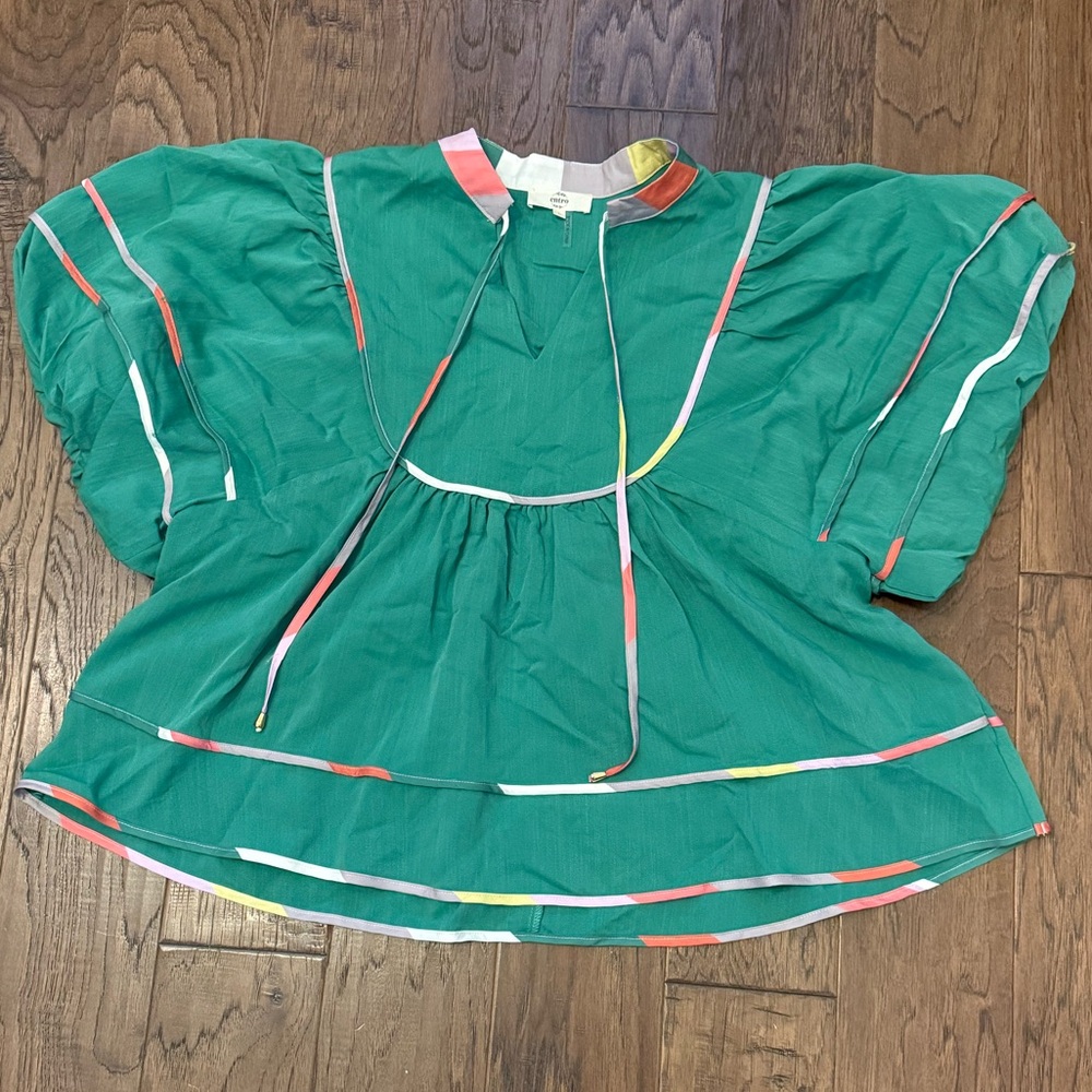 Entro Women’s Green Blouse with Colorful Trim size large